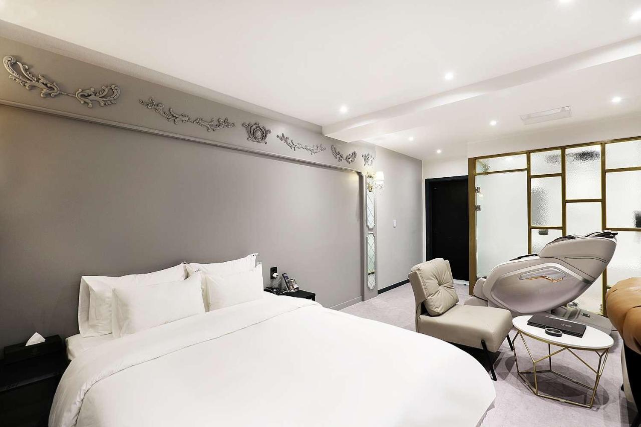 Mariposa Hotel Songtan Pyeongtaek Eksteriør billede
