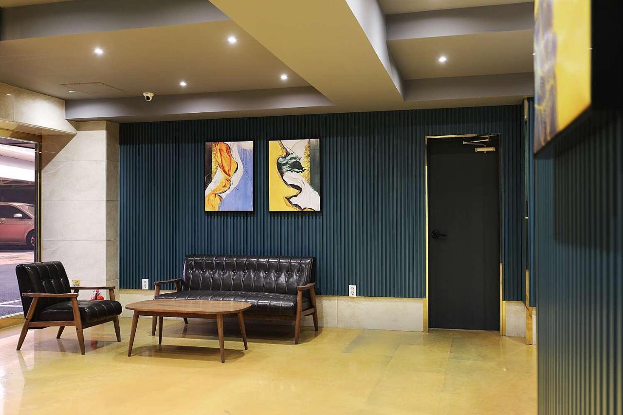 Mariposa Hotel Songtan Pyeongtaek Eksteriør billede