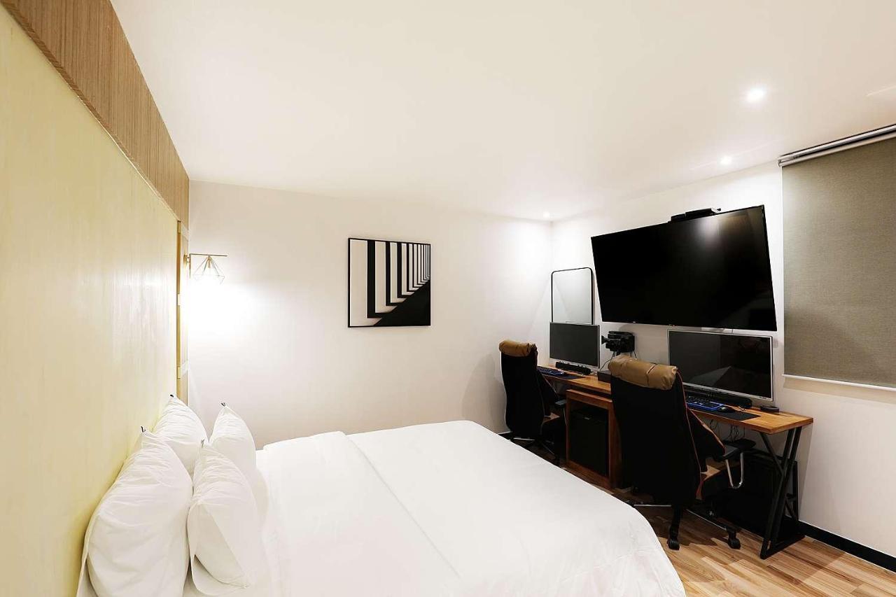 Mariposa Hotel Songtan Pyeongtaek Eksteriør billede